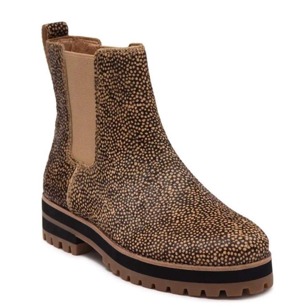 NWT! Madewell Boots in calf hair